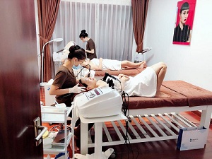 nhan-vien-1